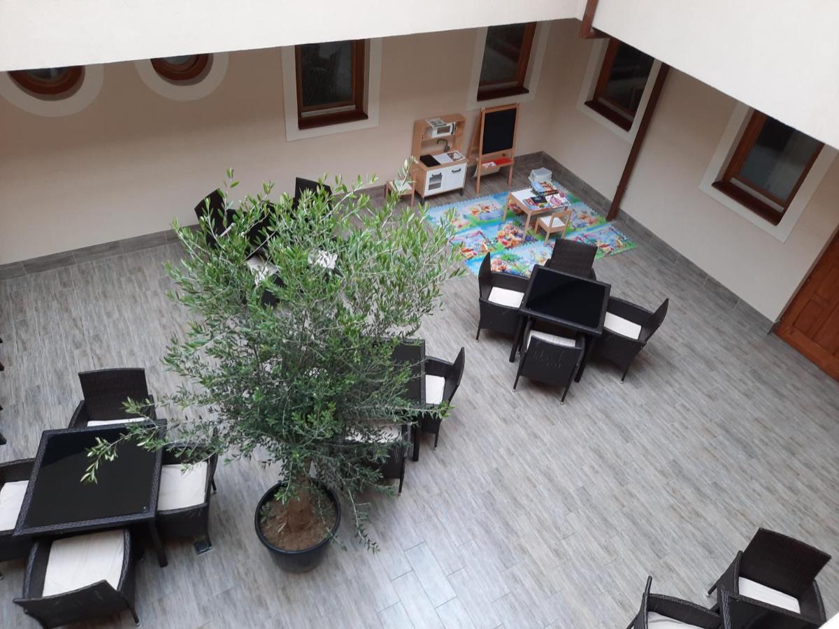 Vegvari Hotel Eger Exterior foto